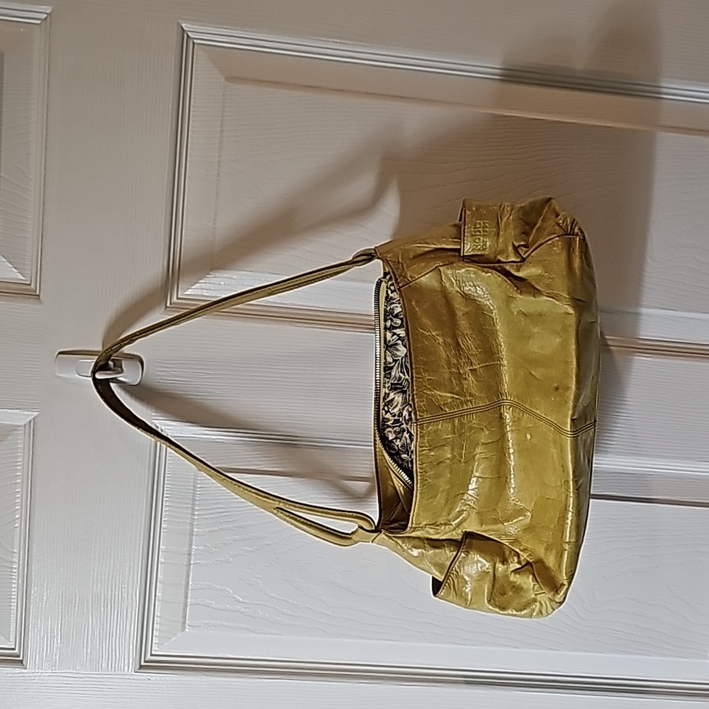 Hobo shoulder bag